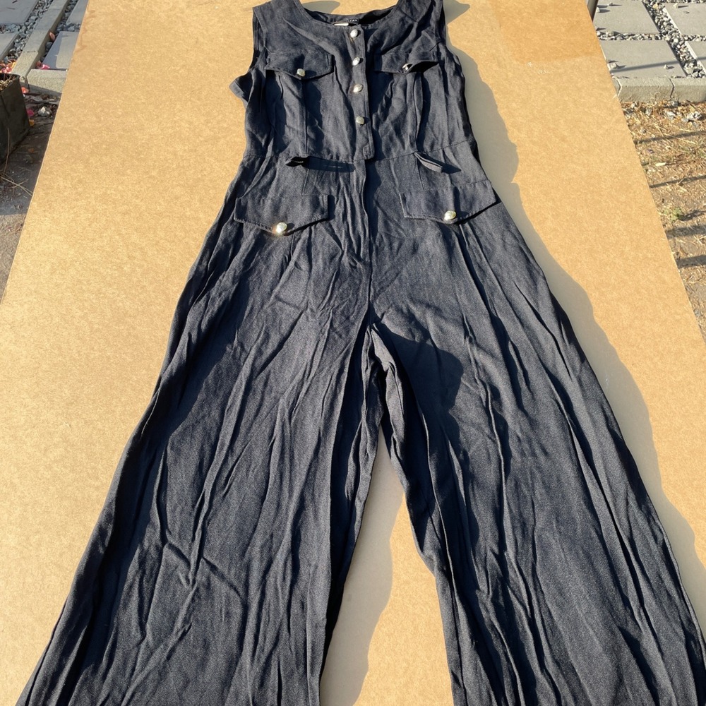 Metropolitan Jumpsuit Women 10 Black Career Utility Wide Leg Gold Button Belted